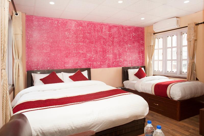 Oyo 372 Hotel Happy Inn Катманду Экстерьер фото